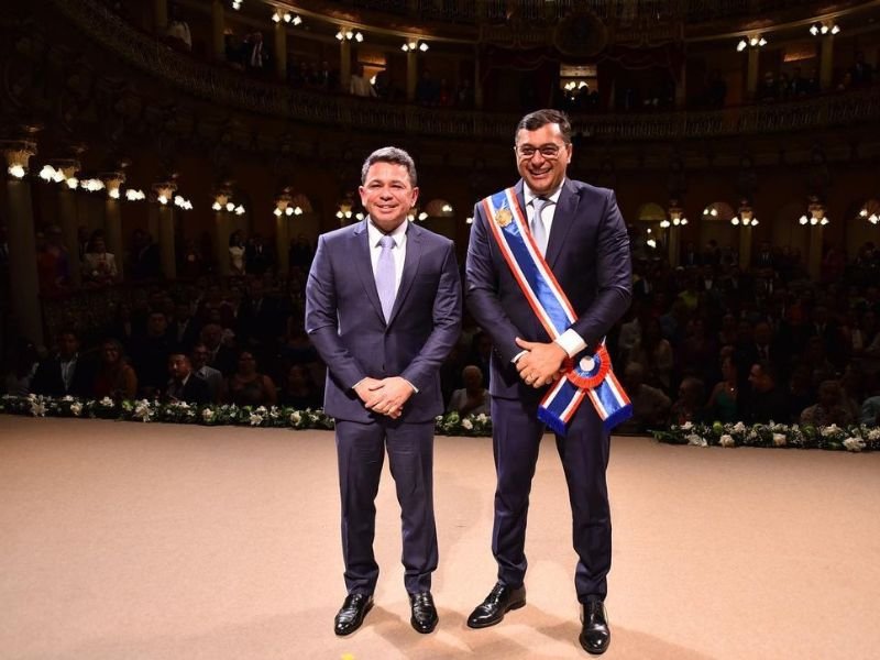 Virada política no Amazonas: renúncias inesperadas de Wilson Lima e Tadeu de Souza redesenham a corrida eleitoral