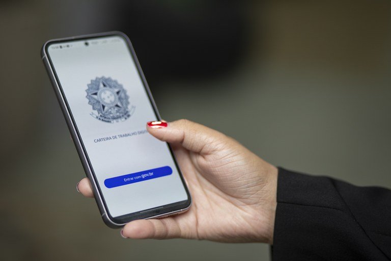 Amazonas gerou 82,7 mil empregos com carteira assinada entre 2023 e 2025, aponta Novo Caged