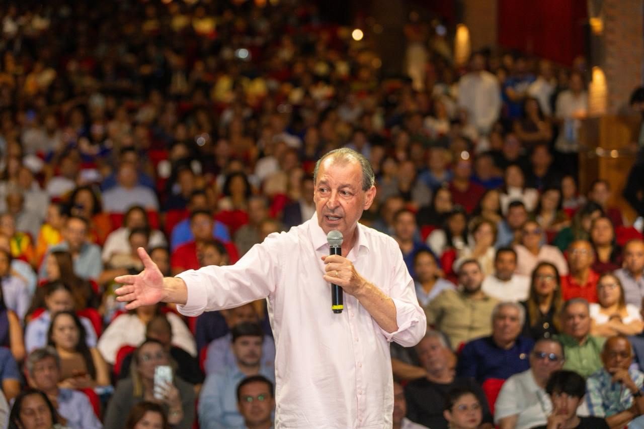 Omar Aziz apresenta plano para fortalecer saúde, segurança e assistência social no Amazonas