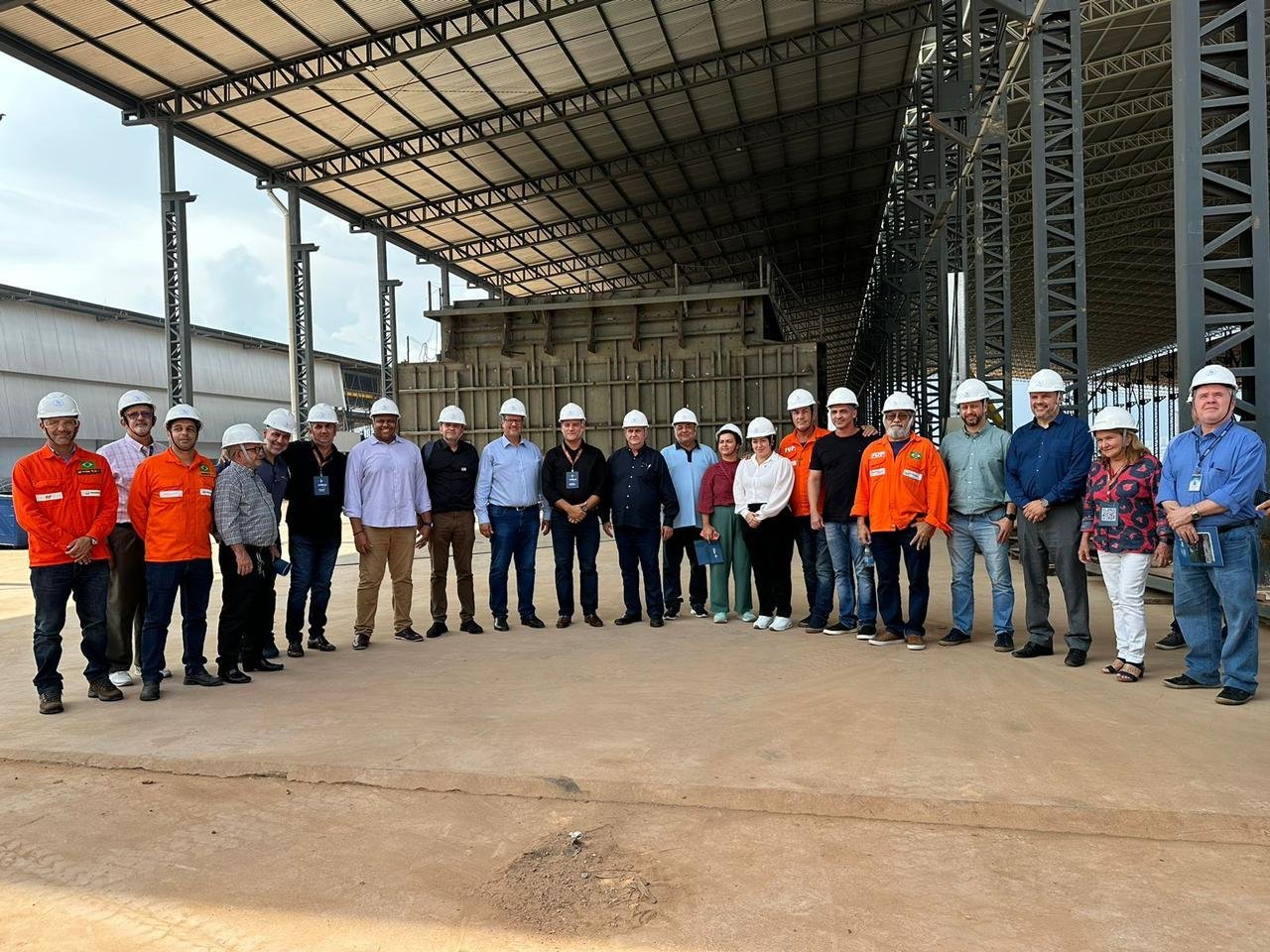 CUT-AM E CONFEDERAÇÃO DOS METALÚRGICOS RECEBEM EM MANAUS O DEPUTADO ALEXANDRE LINDENMEYER (PT-RS) PARA DISCUTIR A POTENCIALIZAÇÃO DA INDÚSTRIA NAVAL NO ESTADO