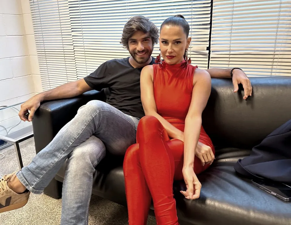 Deborah Secco e Hugo Moura esclarecem ‘casamento negociado’: ‘Aberto a mudanças’