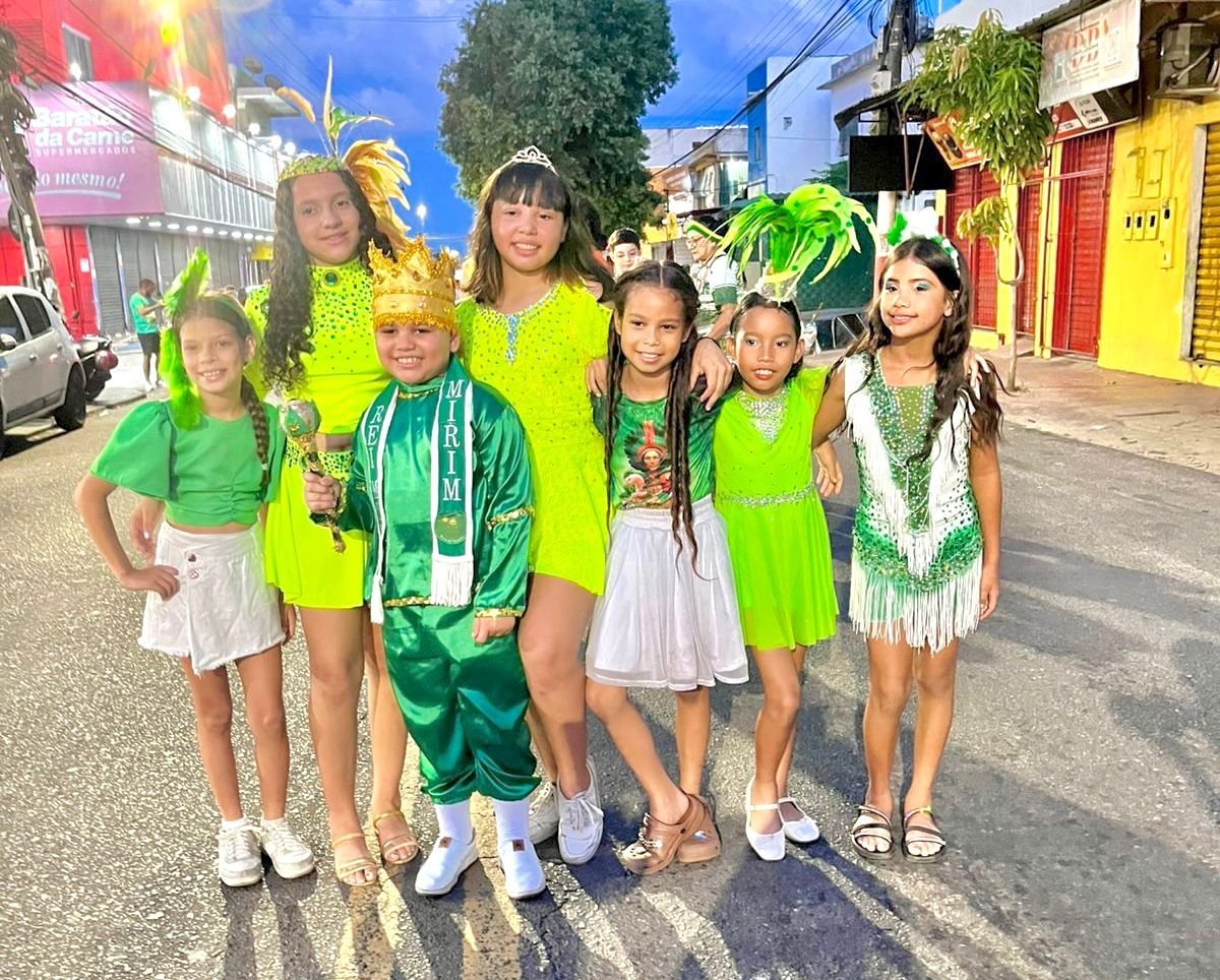 Desfile Infantil do Instituto Reino do Amanhã colore o Morro da Liberdade no domingo (16)
