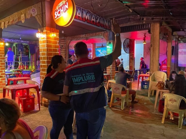 Em Manaus, oito estabelecimentos são notificados por irregularidades durante fiscalização