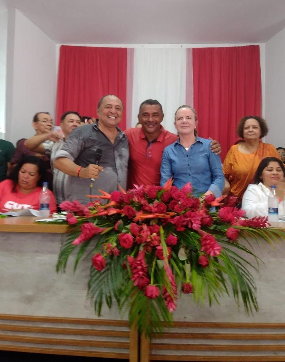 Luiz Borges se consolida como pré-candidato a prefeito de Manaus pelo PT em evento com Movimentos Sociais e lideranças sindicais