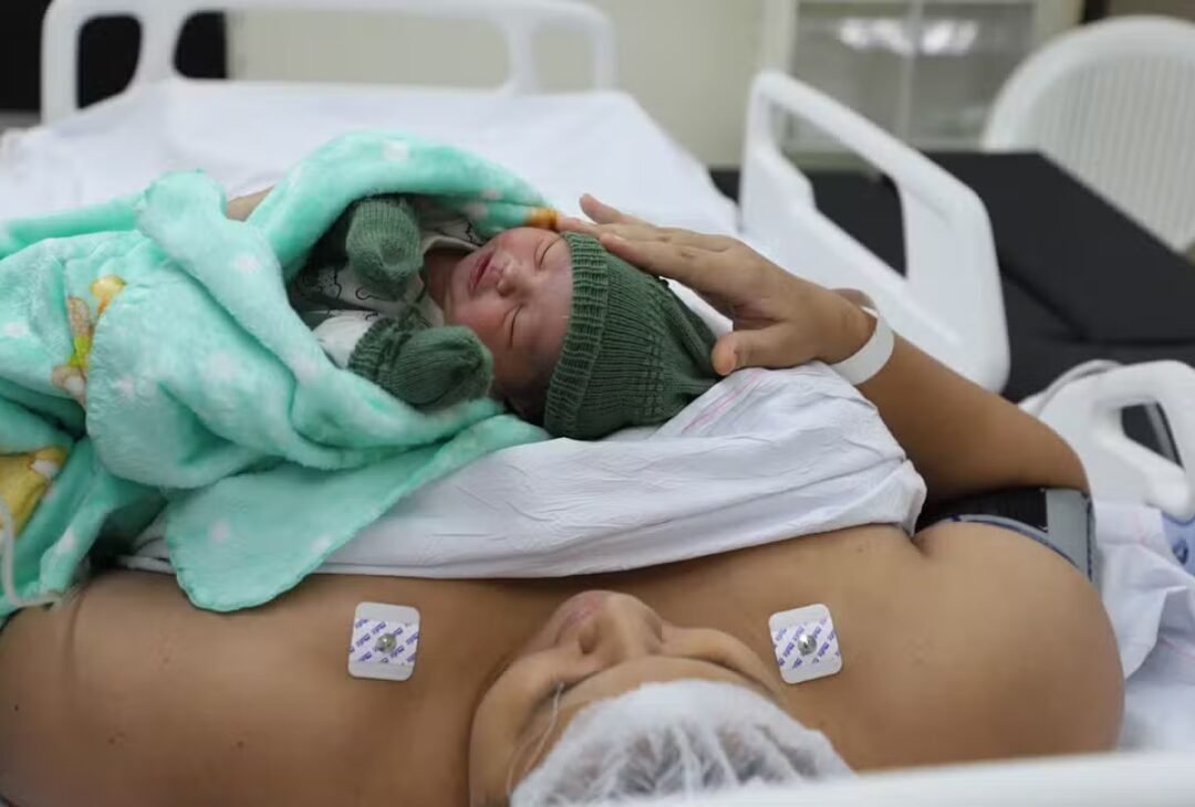 Menino é o primeiro bebê nascido em 2026 no Amazonas