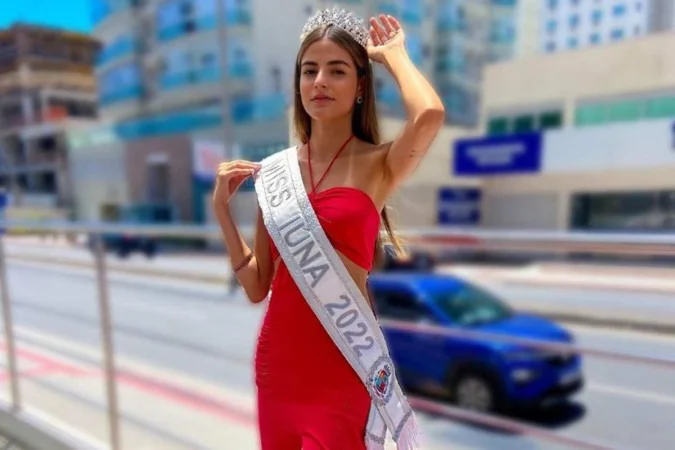 Miss perde título após brigar na rua: “Desci o pau mesmo”. Veja o vídeo