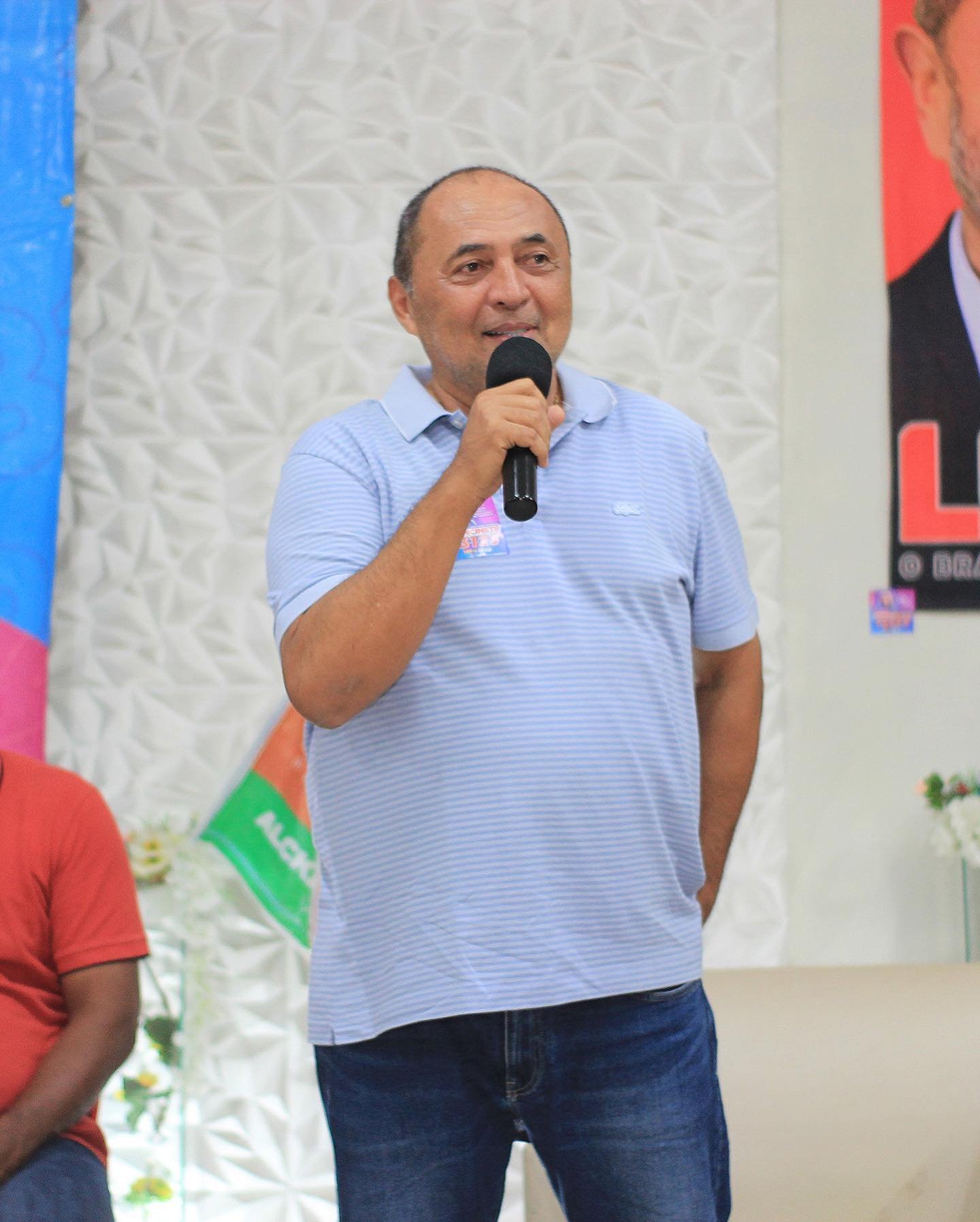 MOVIMENTOS SINDICAIS E SOCIAL LANÇAM VALDEMIR SANTANA PRÉ CANDIDATO A PREFEITO DE MANAUS