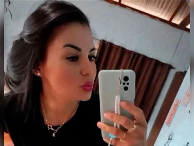 Mulher é morta após esposa do amante exigir assassinato em troca de reconciliação