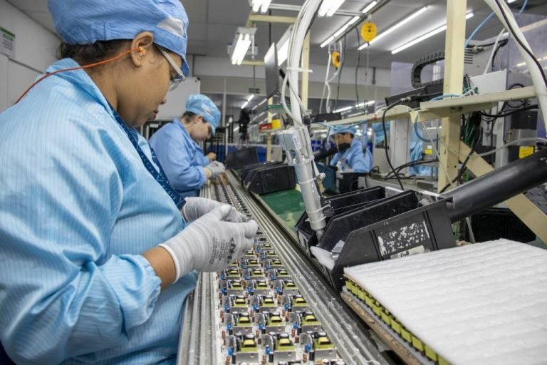 Polo Industrial de Manaus fatura R$ 161,02 bilhões de janeiro a novembro de 2023