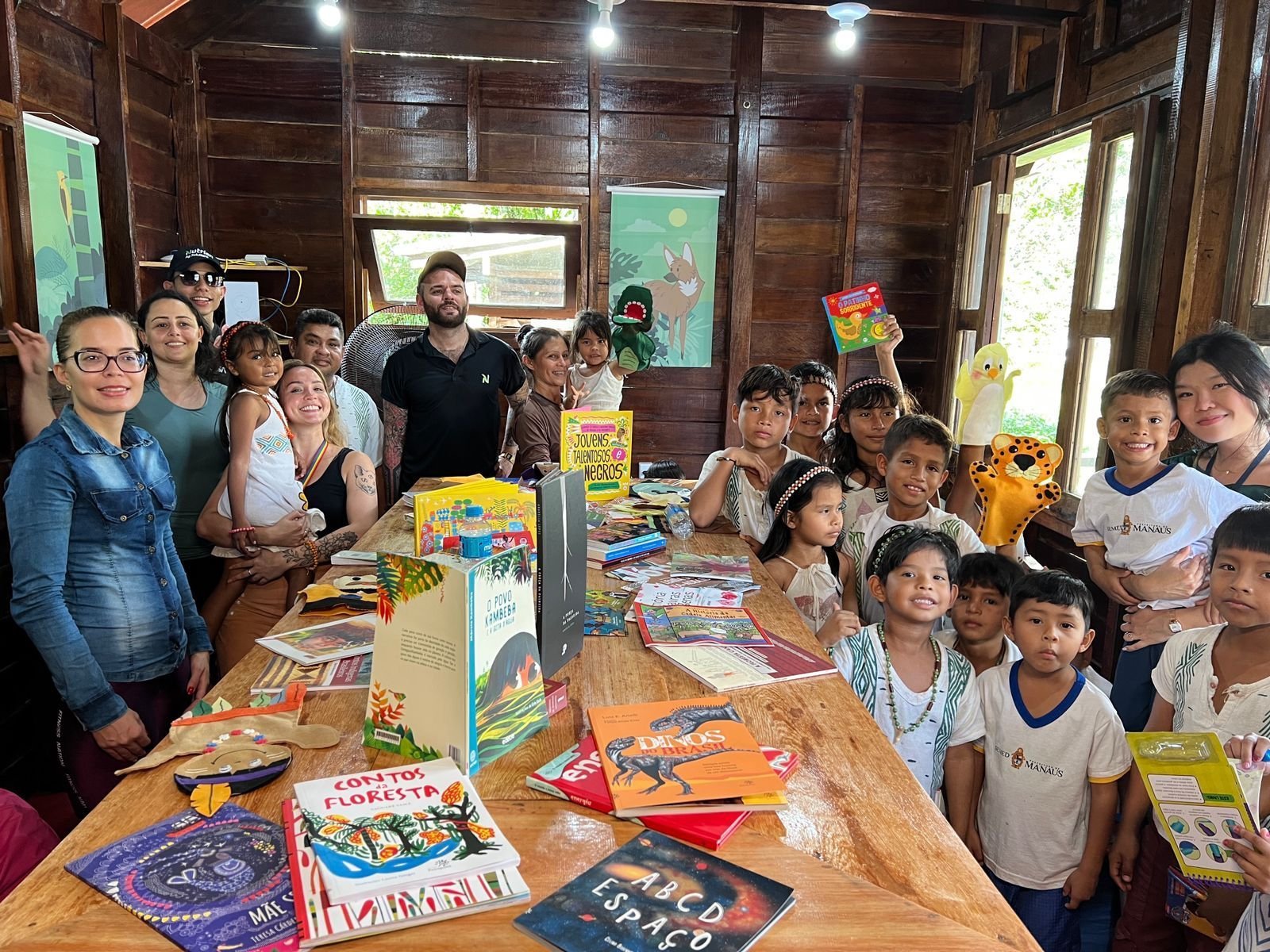 Projeto Casinha de Livros chega em mais duas escolas do Amazonas