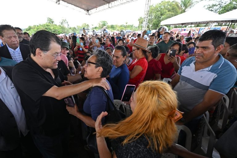 Senador Eduardo Braga viabiliza novo conjunto habitacional para 500 famílias em Manaus